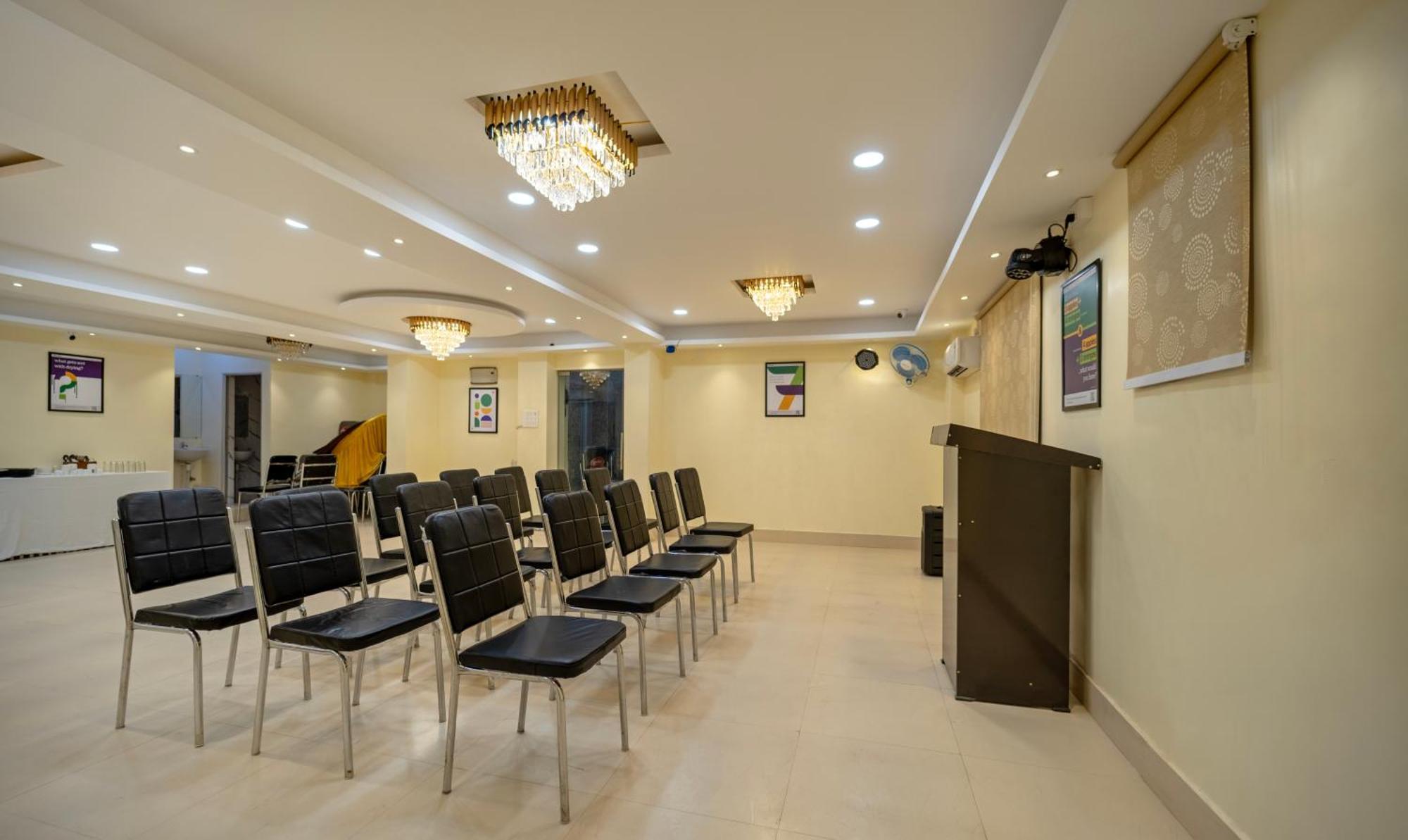 فندق Treebo Taj Square, 10 Mins From Airport باتنا المظهر الخارجي الصورة
